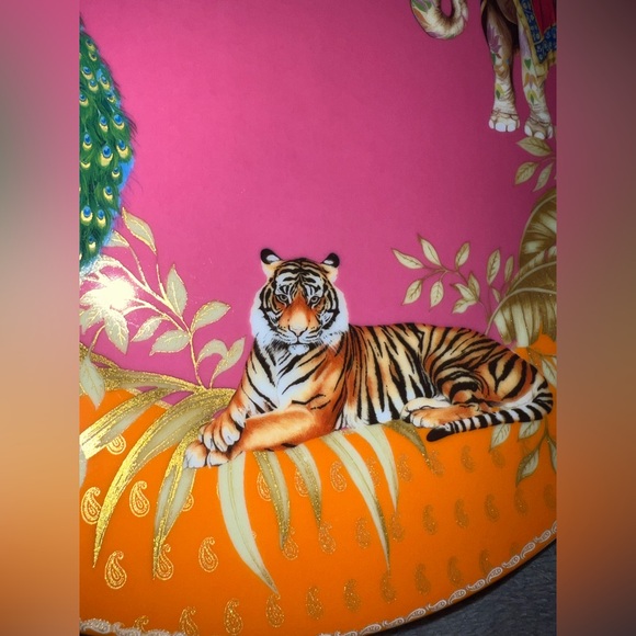 Williams Sonoma Palace RAJ Dinner Plates  Set of 5 Tiger Elephant Peacock & Bird - Picture 10 of 14